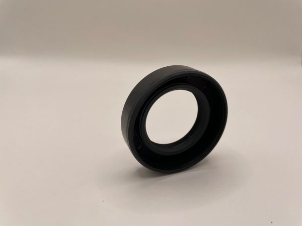 Gearbox Front Oil Seal - Twin Lip - TR2-6 - Image 3