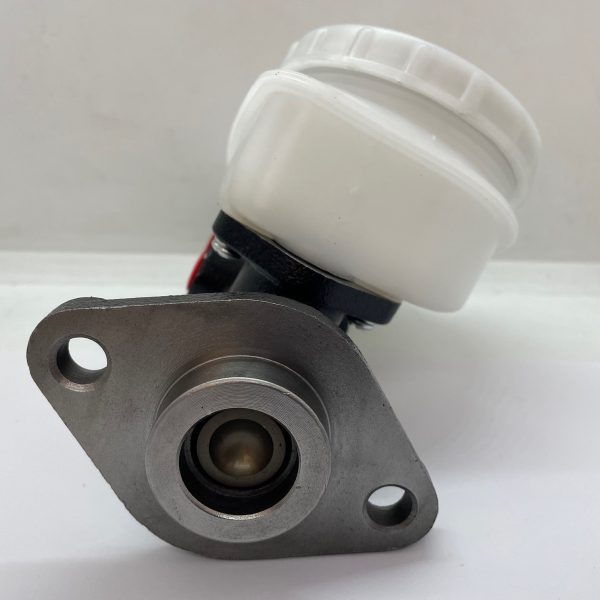 Brake Master Cylinder Triumph TR5/6 - Image 3