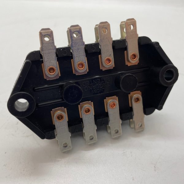 Fuse Box Triumph TR5/6 - Lucas - Image 3
