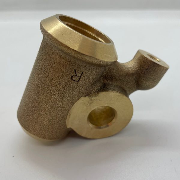 Trunnion - RHF - Triumph TR4A-6