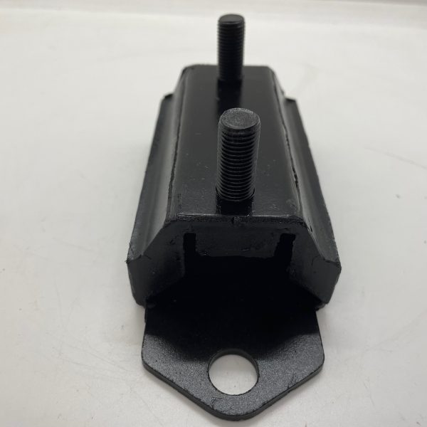 Gearbox Mount Triumph TR2-6 - Image 4