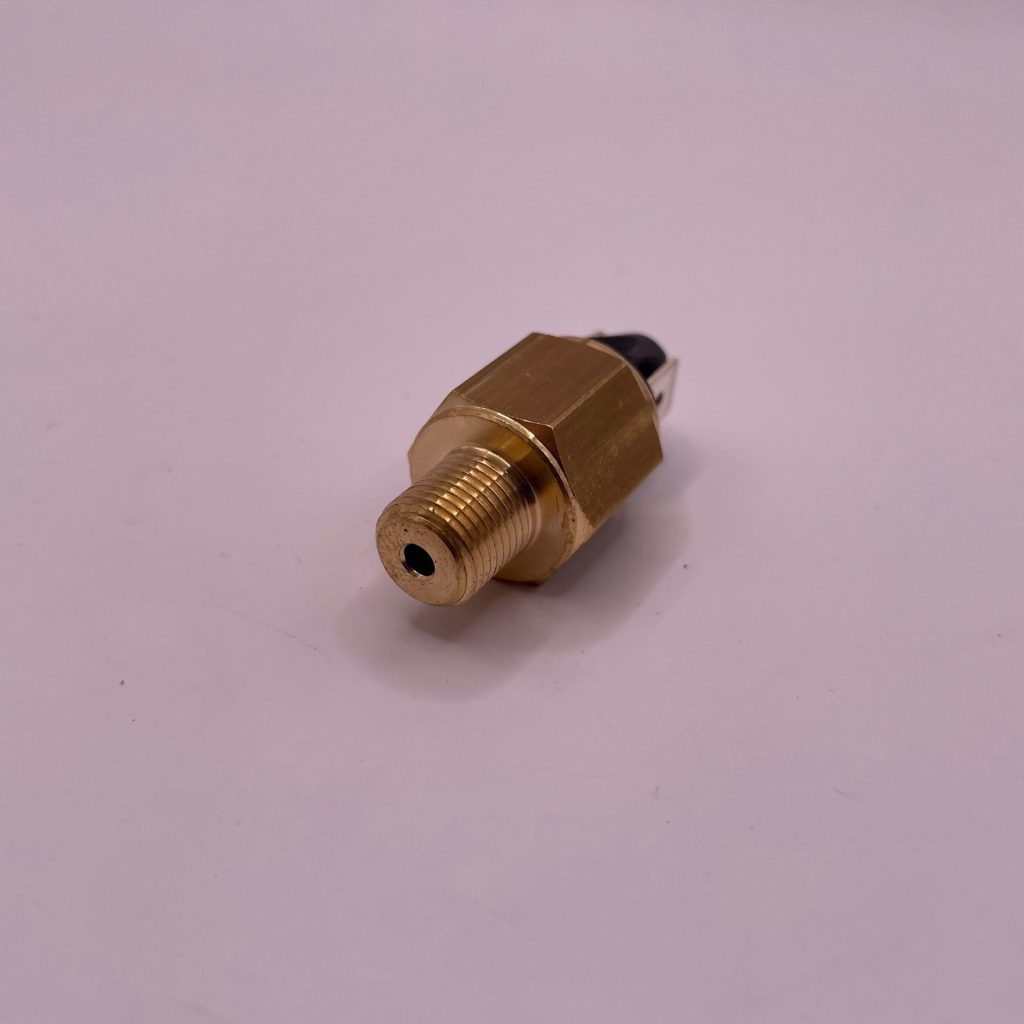 Low Oil Pressure Switch - 20lb